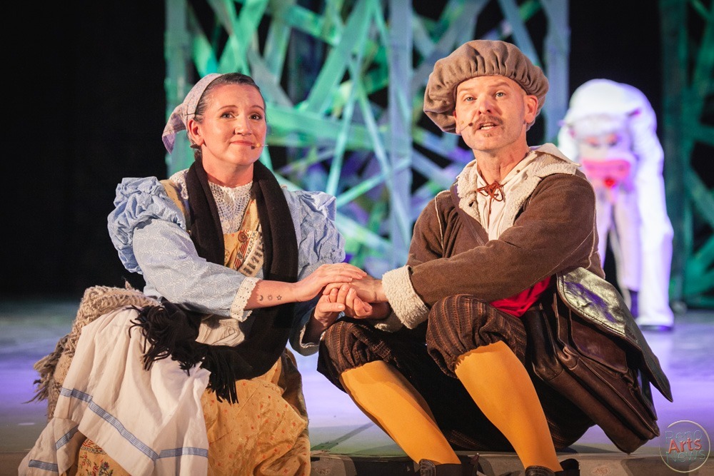 Backstage Review: ‘Into the Woods’