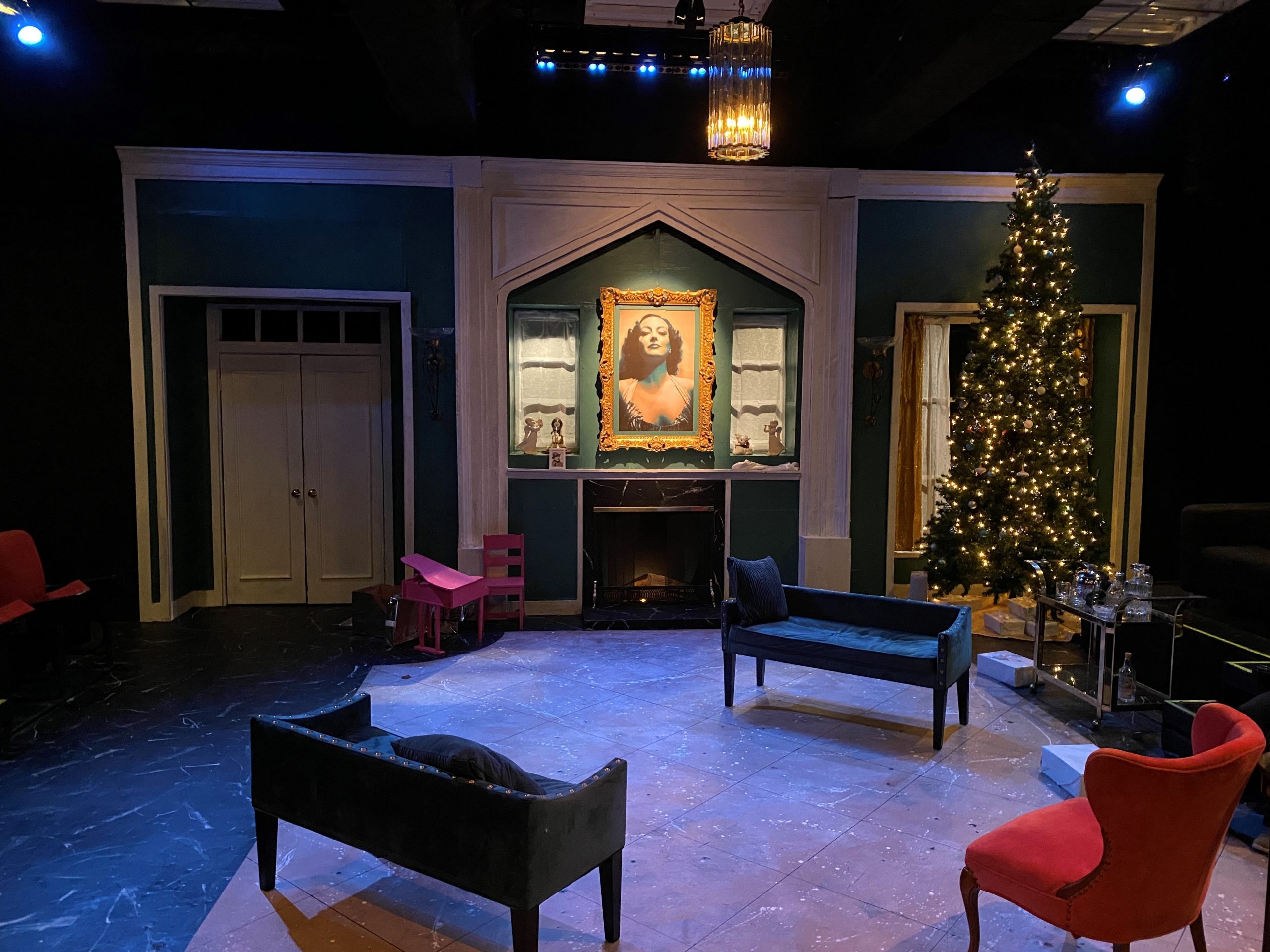 Reno Stage Scene; Christmas with the Crawfords at Bruka Theatre